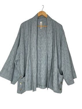 Marla Wynne pebbled jacquard light blue color‎ linen blend kimono jacket Large
